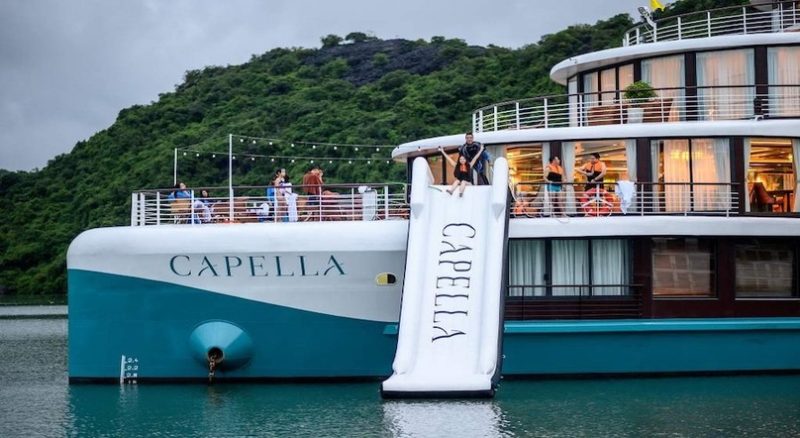 Du thuyền Capella Cruise