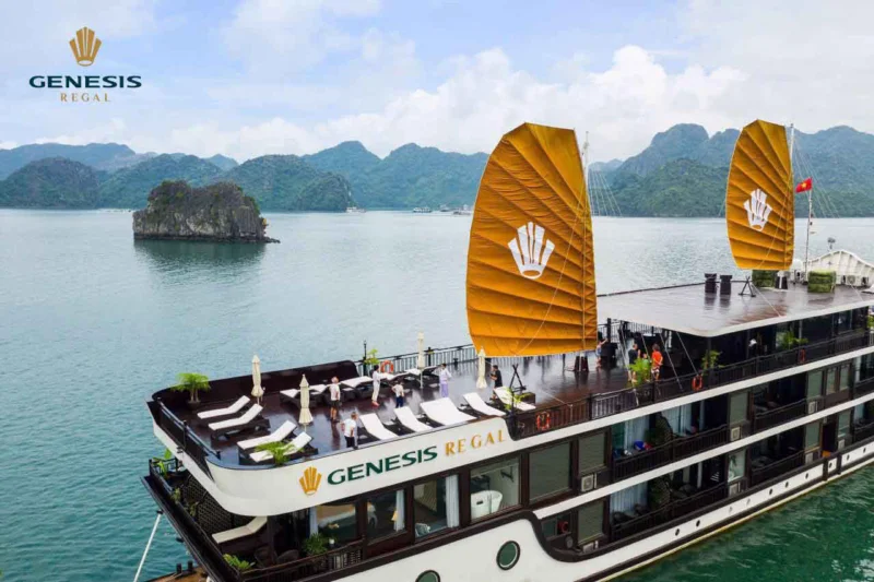 Du thuyền Genesis Regal cao cấp