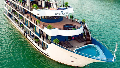 Du thuyền Rosy Cruise 5 sao Lan Hạ