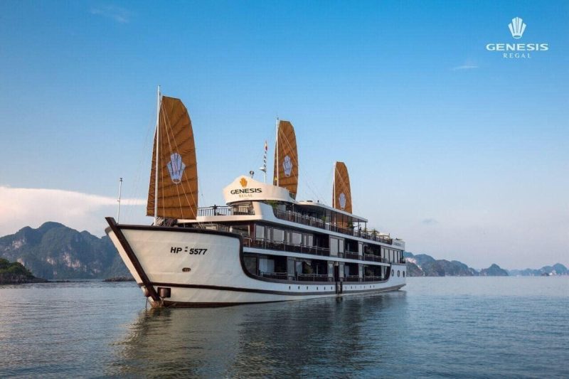 Du thuyền 5 sao Genesis Regal Cruise